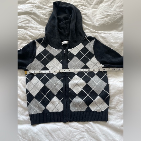 Hollister y2k black and gray argyle cropped hooded zip up sweater | M - Picture 8 of 10